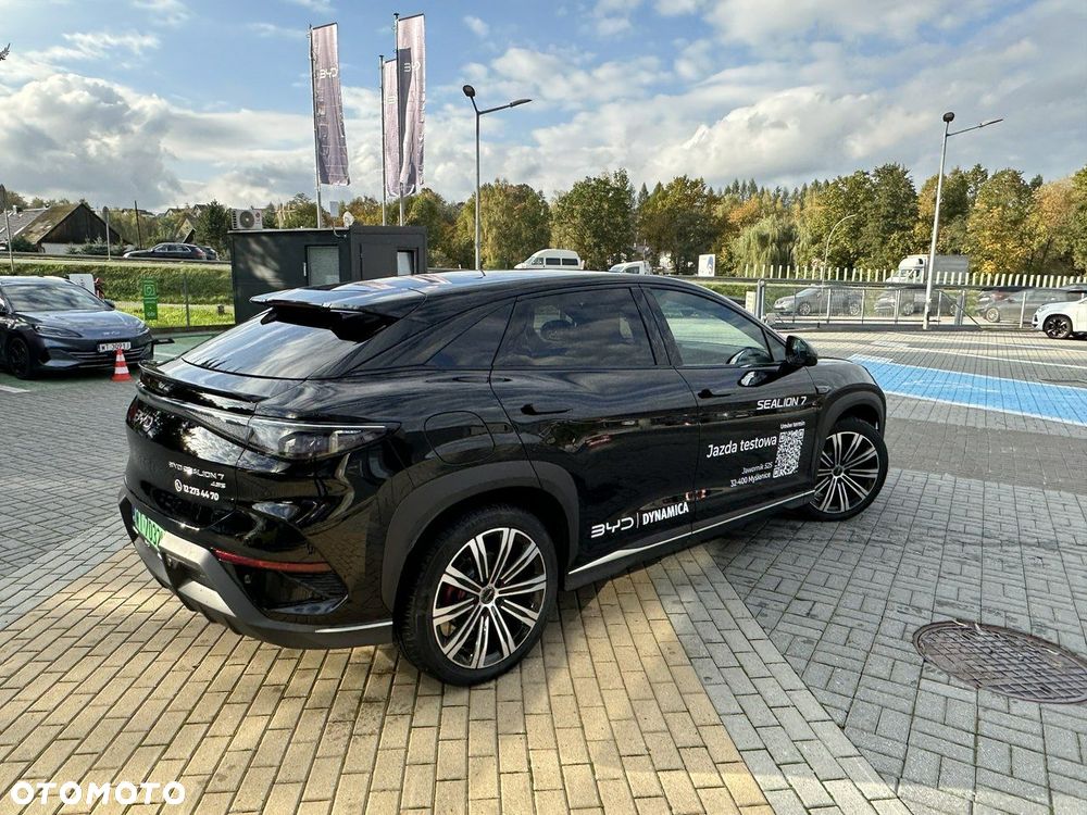 BYD Sealion 7 - 5