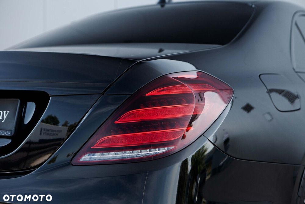 Mercedes-Benz Klasa S 400 d 4-Matic L 9G-TRONIC - 11