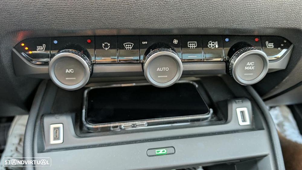 Citroën C4 1.2 PureTech Shine Pack EAT8 - 37