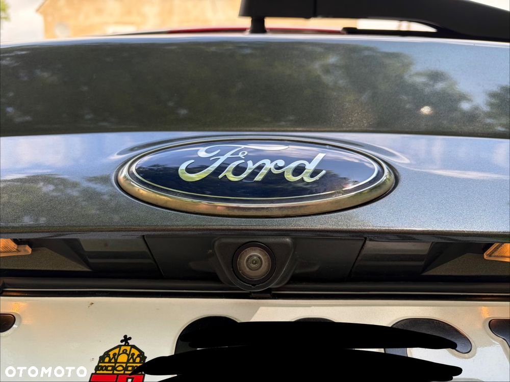 Ford Kuga 2.0 TDCi FWD Titanium - 30