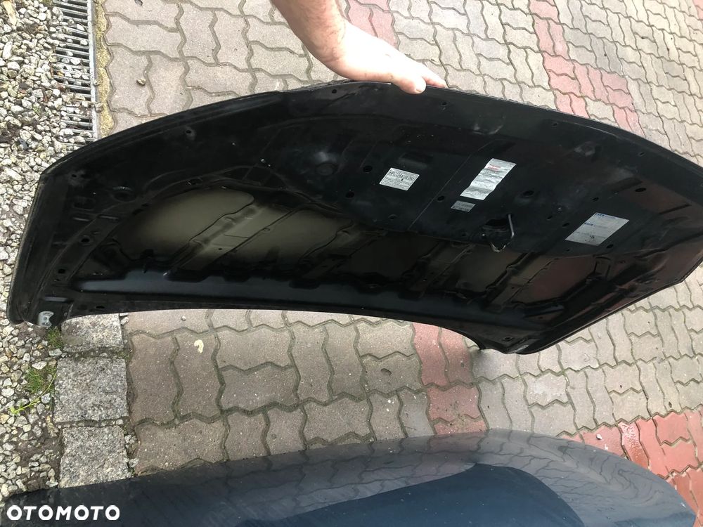 MASKA POKRYWA SILNIKA CZARNA TOYOTA RAV4 3 III 05-12 - 5