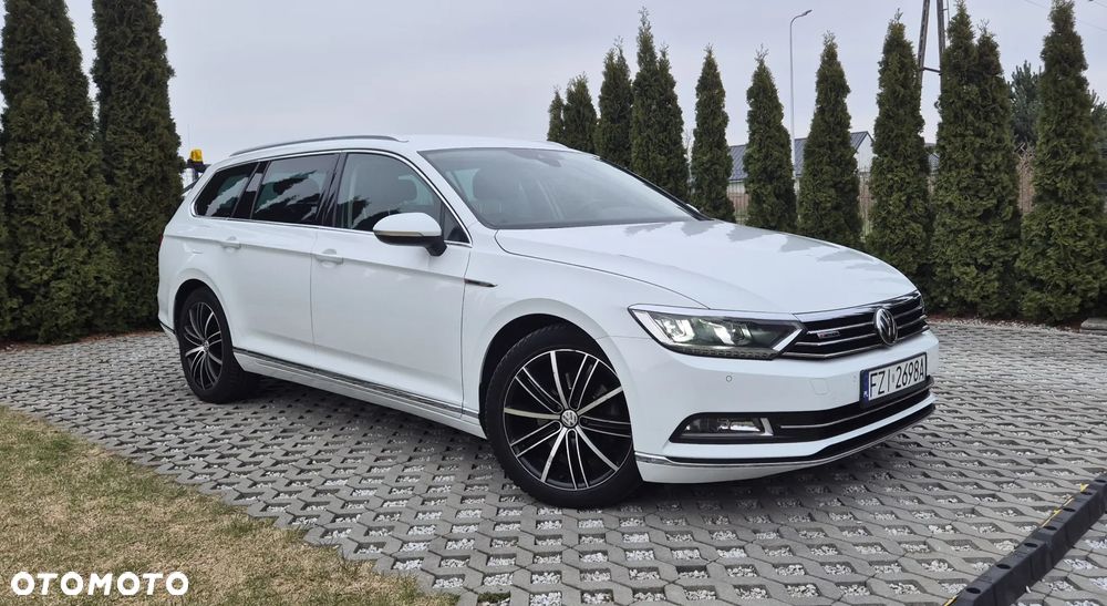 Volkswagen Passat 2.0 TDI SCR (BlueMotion Technology) 4Motion Highline - 1