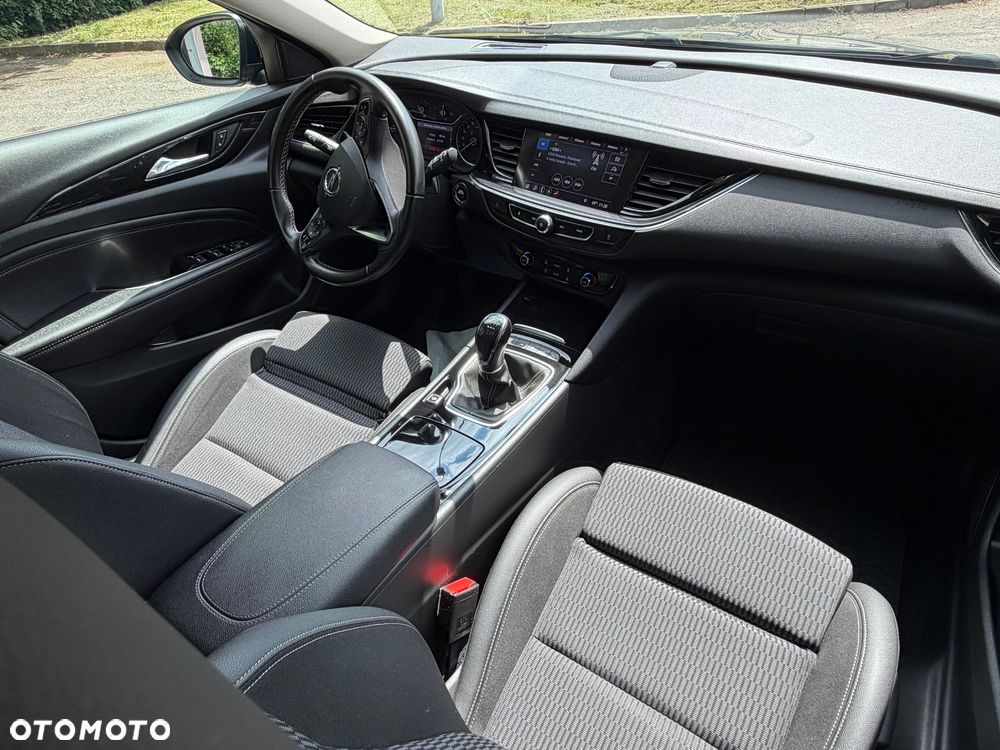 Opel Insignia - 9