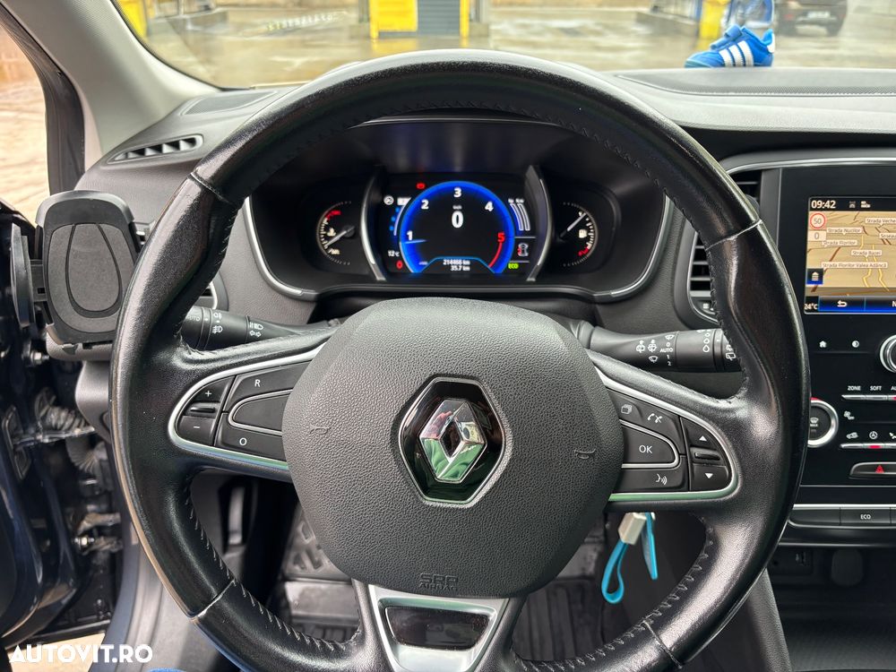 Renault Megane - 13