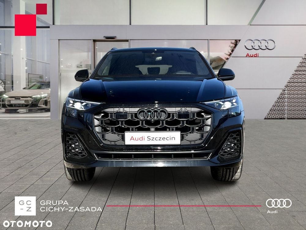Audi Q8 - 8