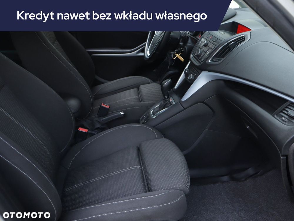 Opel Zafira - 11