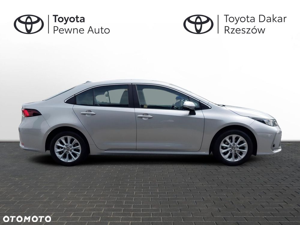 Toyota Corolla - 6