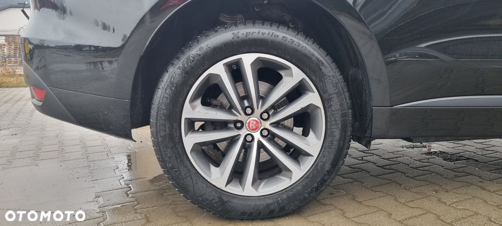 Jaguar F-Pace 2.0 i4D AWD R-Sport - 10