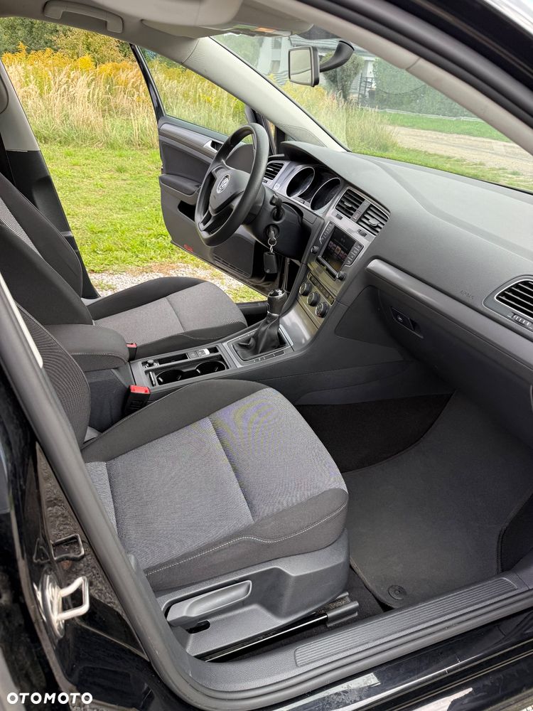 Volkswagen Golf Variant 1.6 TDI BlueMotion Comfortline - 16