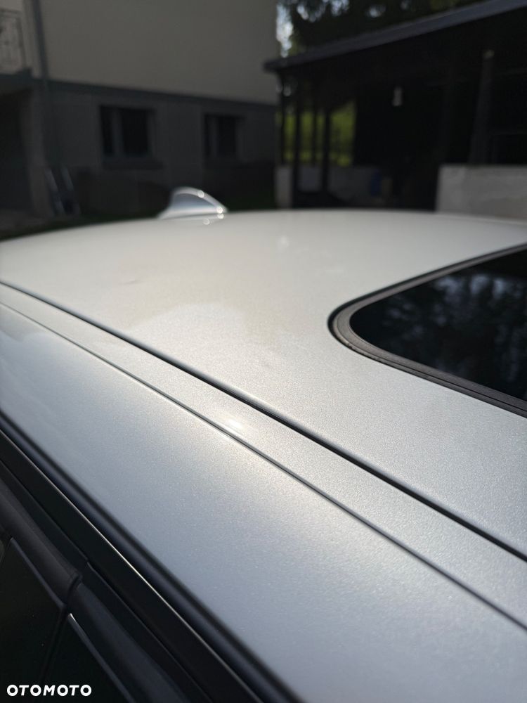 BMW Seria 3 318i - 11