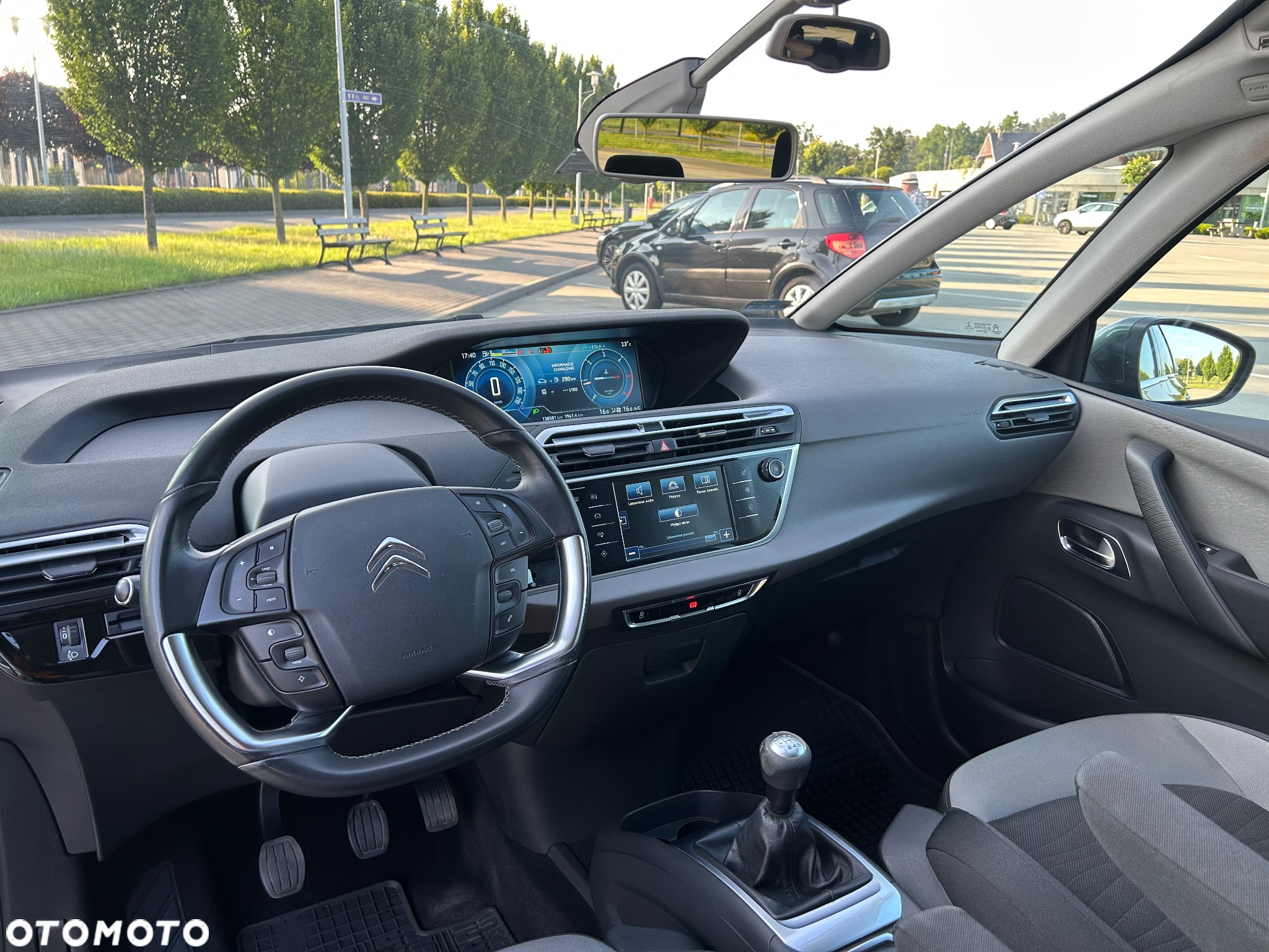 Citroën C4 Picasso e-HDi 115 Exclusive - 13