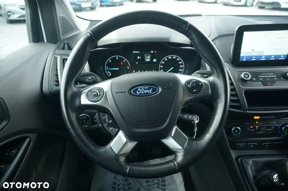Ford Transit Connect - 13