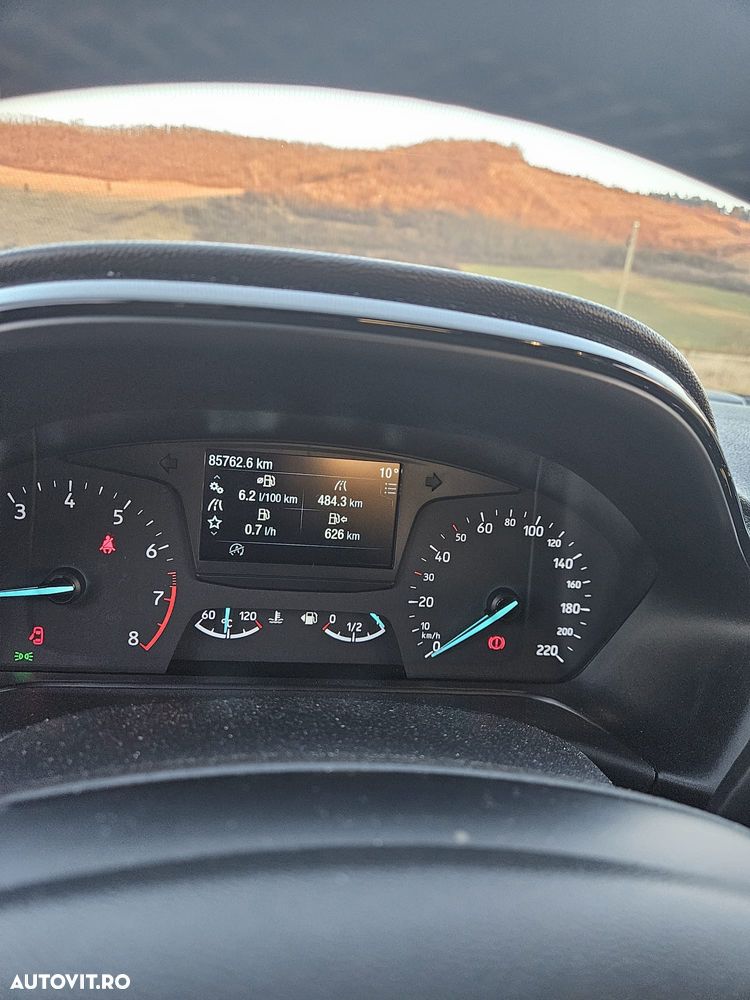 Ford Fiesta 1.0 EcoBoost Titanium - 6