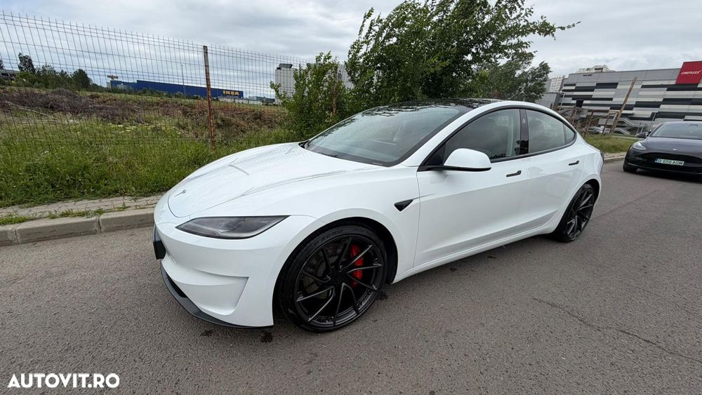 Tesla Model 3 Performance - 1