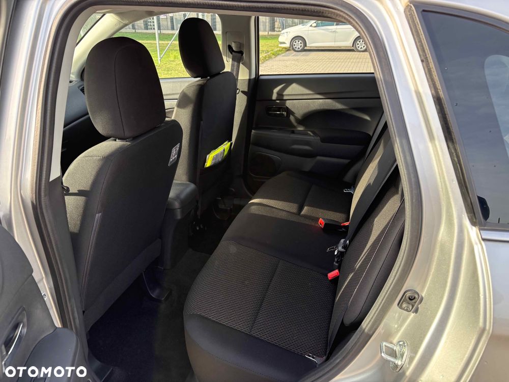 Mitsubishi ASX 1.6 Invite - 10