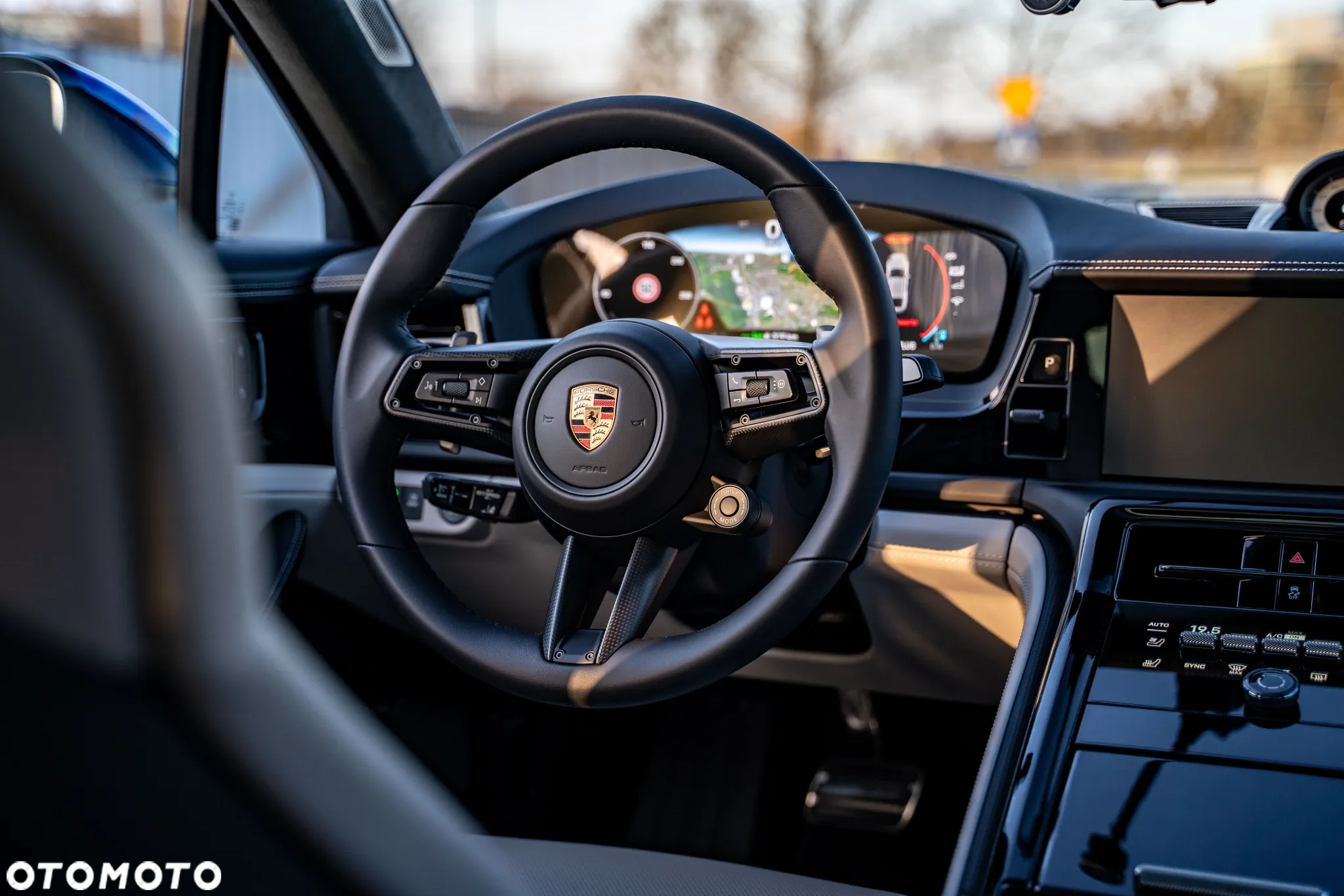 Porsche Panamera ver-4-e--hybrid-phev - 23