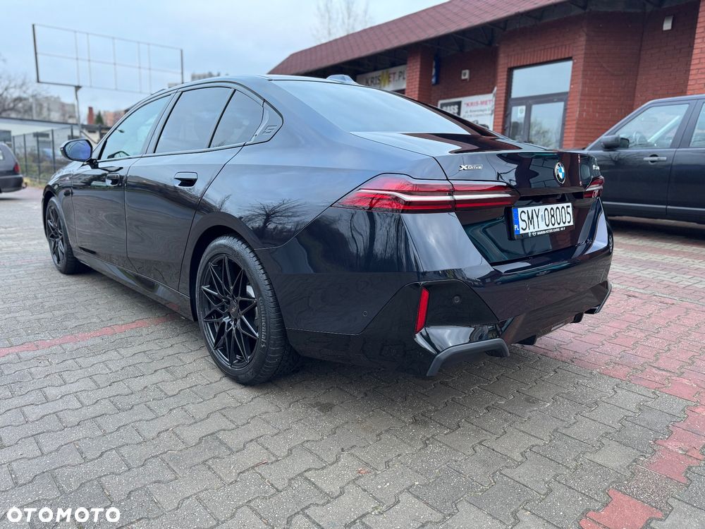 BMW Seria 5 520d xDrive mHEV - 5