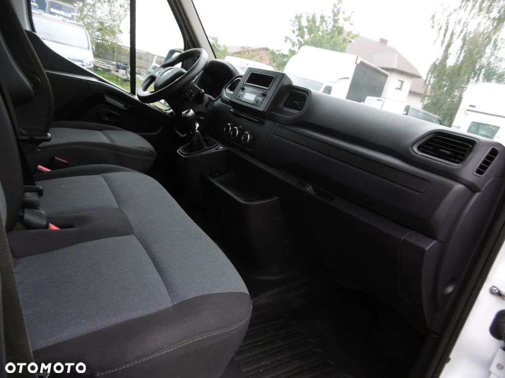 Renault Master - 9