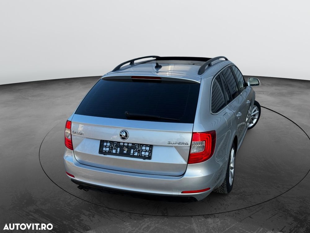 Skoda Superb 1.6 TDI GreenLine - 3