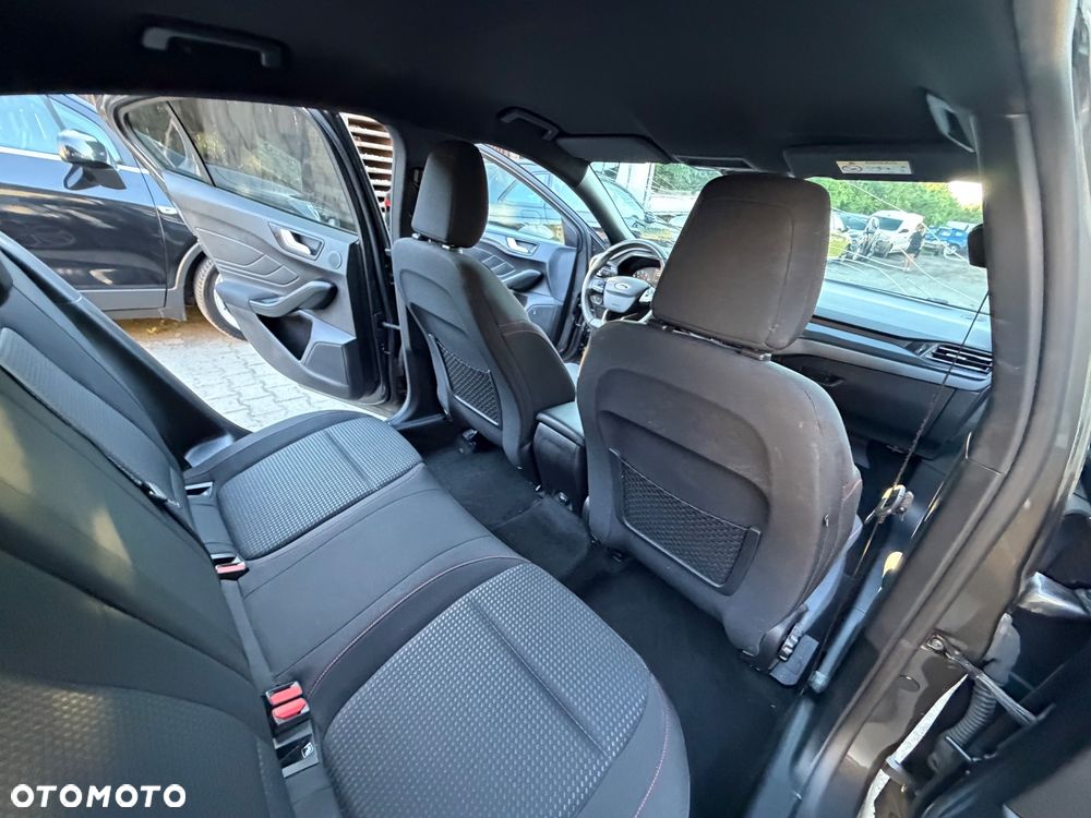 Ford Focus - 12