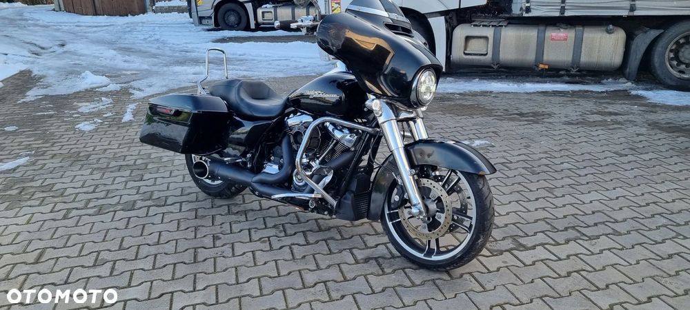 Harley-Davidson FLHXS Special - 2