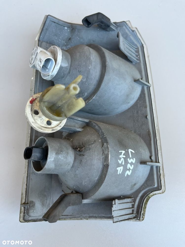 Kierunkowskaz migacz lewy Range Rover 3 III LM L322 Vogue 2002-2005 - 2