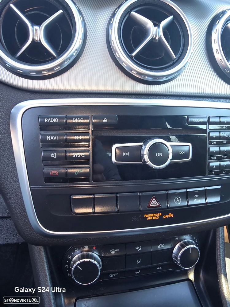 Mercedes-Benz GLA 180 CDI - 10