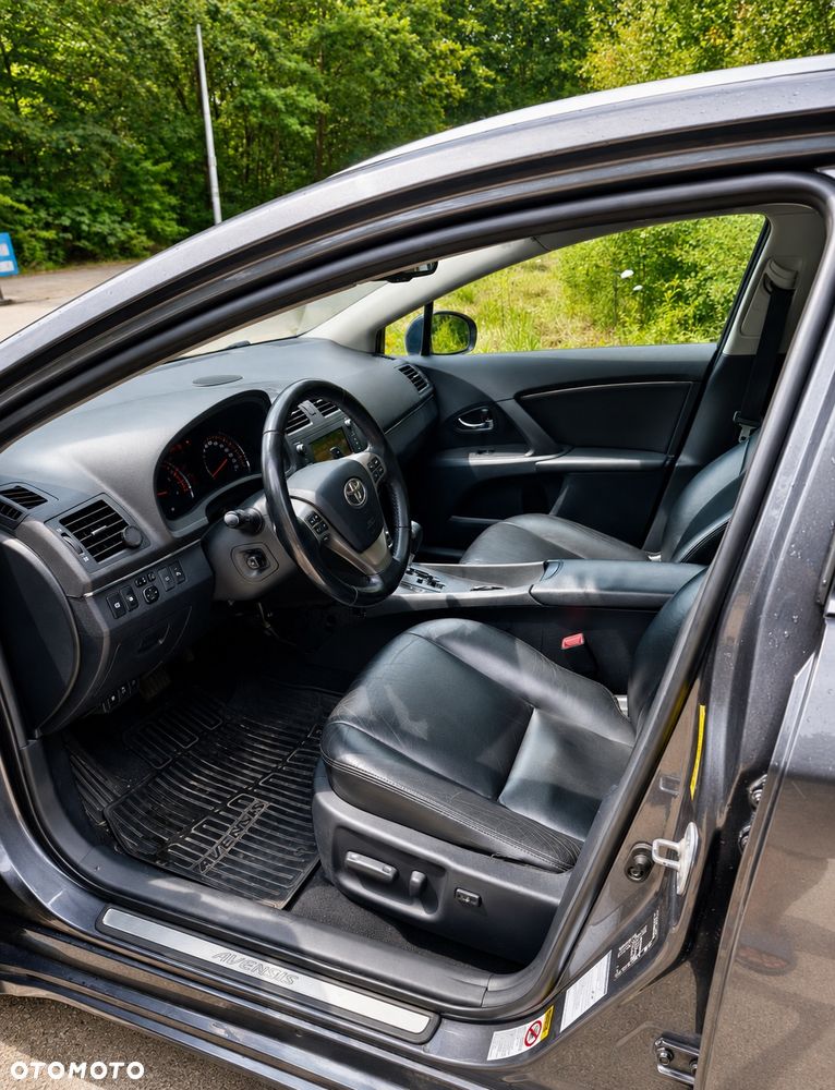 Toyota Avensis 2.2 D-4D Prestige - 7