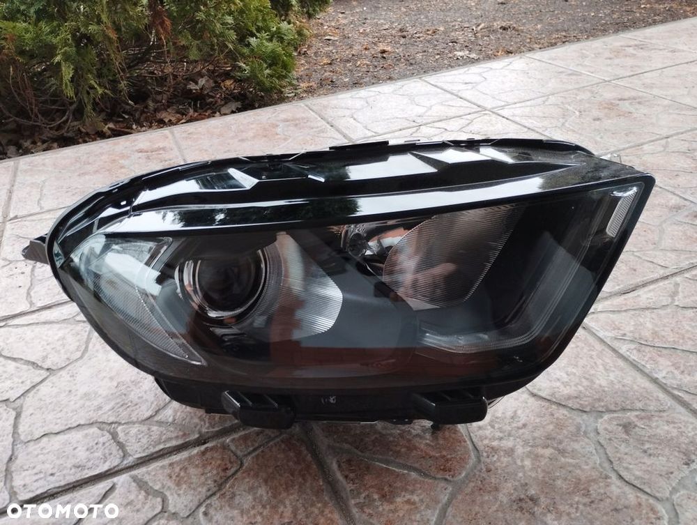 Lampa prawa LED Ford EcoSport LIFT 2017-2022 GN15-13D154-HE - 1