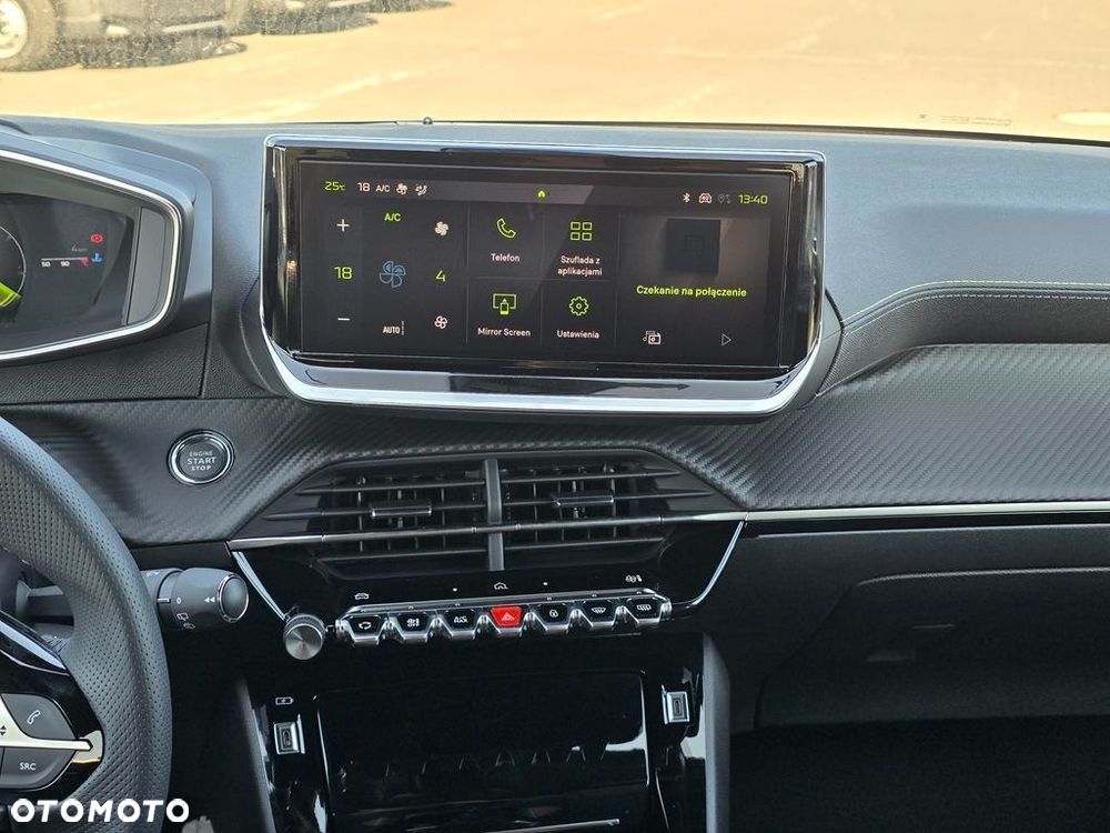 Peugeot 208 1.2 mHEV GT - 17