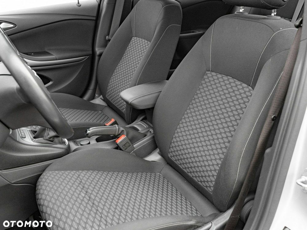 Opel Astra V 1.2 T Edition S&S - 15