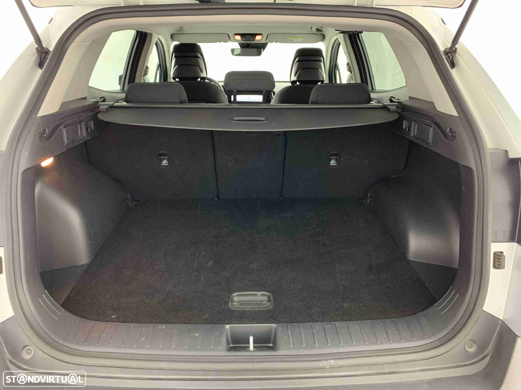 Kia Sportage 1.6 T-GDI Drive - 14