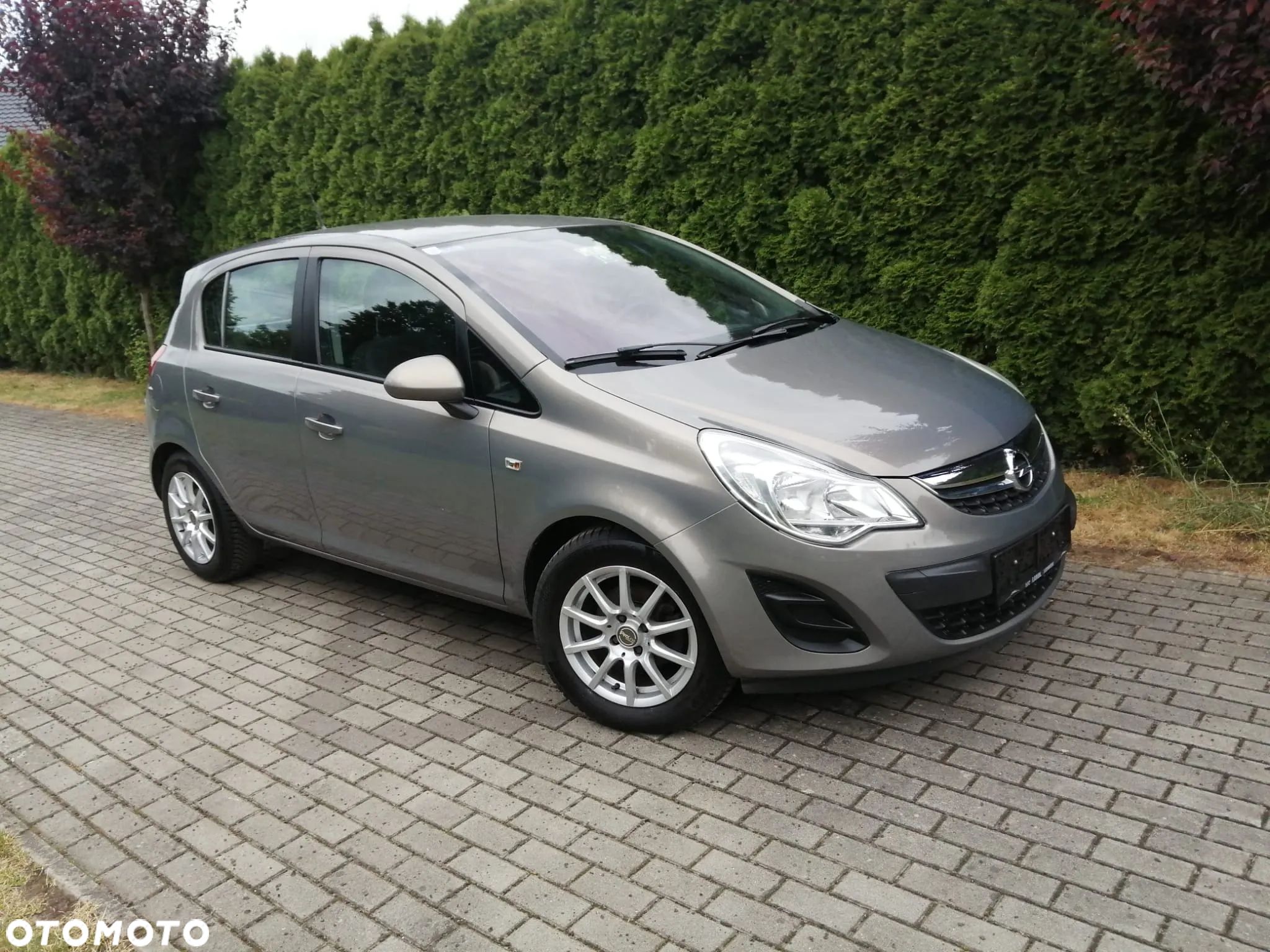 Opel Corsa - 1