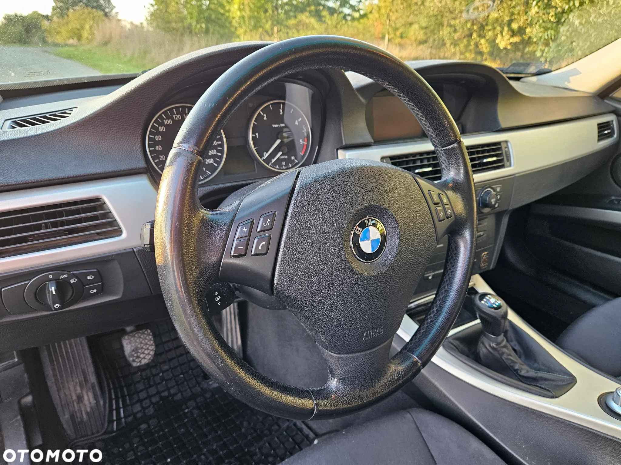 BMW Seria 3 320d - 10