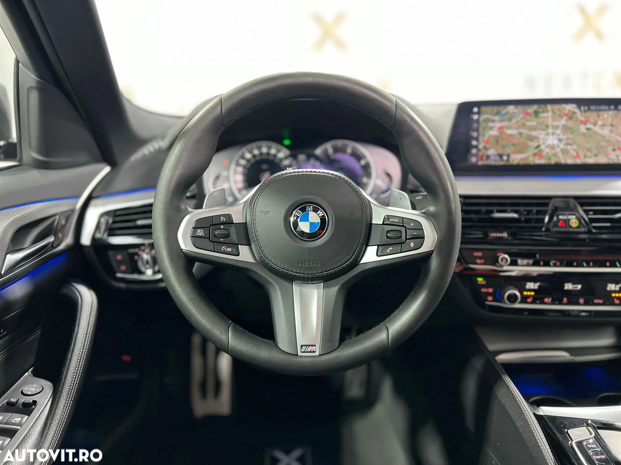 BMW Seria 5 520d xDrive AT - 21