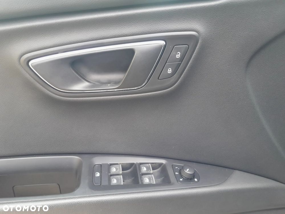 Seat Leon 2.0 TDI DPF Ecomotive FR - 24