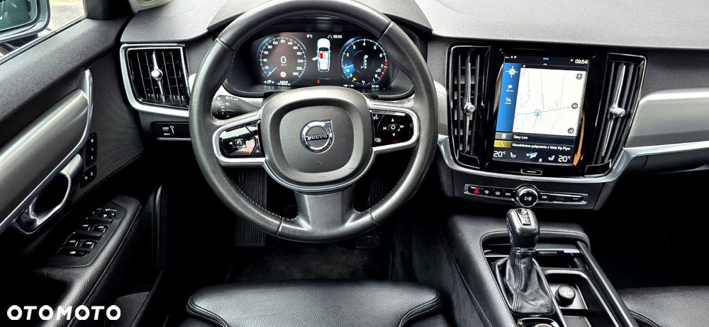 Volvo V90 T5 Momentum - 35