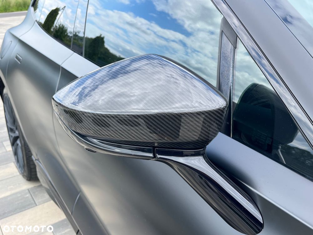 Aston Martin DBX707 - 23