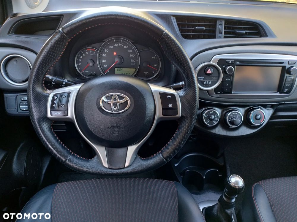 Toyota Yaris 1.33 VVT-i Comfort - 27