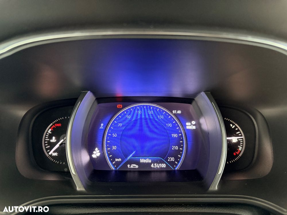 Renault Megane BLUE dCi 115 ZEN - 11