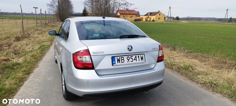 Skoda RAPID 1.0 TSI Style DSG - 4