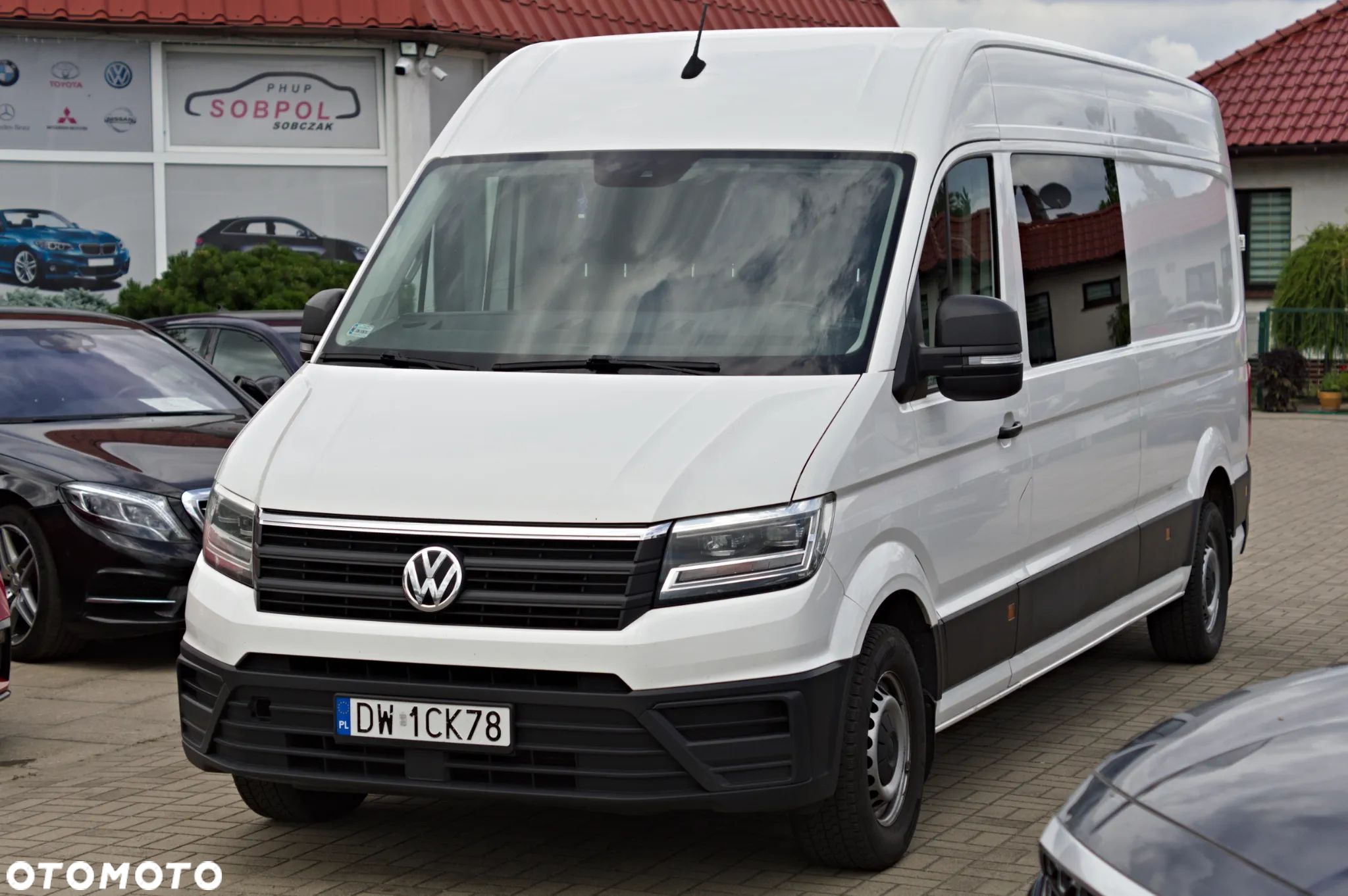 Volkswagen Crafter brygadówka 6 osób, ładowność 1177kg, Krajowy - 1