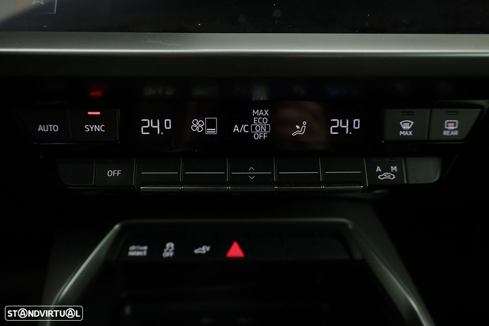 Audi A3 Sportback 45 TFSIe S line — fotografia 12