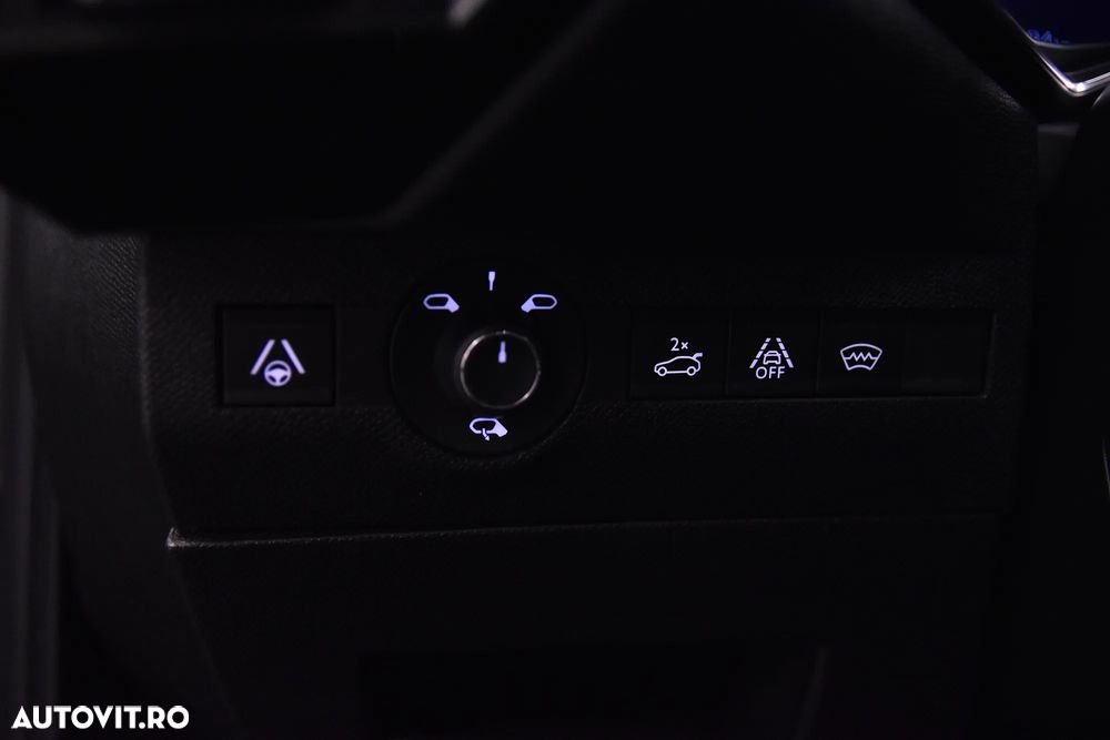 DS Automobiles DS 7 Crossback - 14