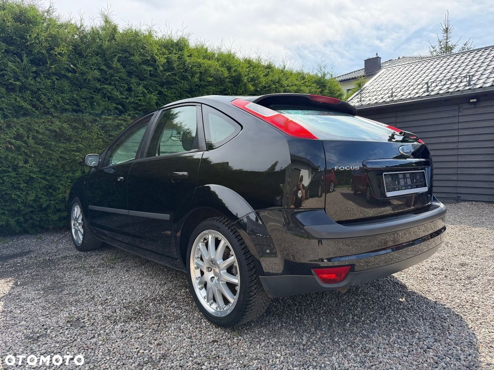 Ford Focus - 1