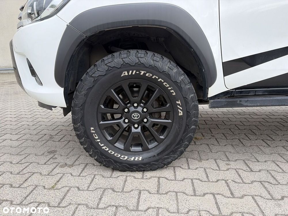Toyota Hilux 2.4 D-4D Double Cab SR5 4x4 - 21