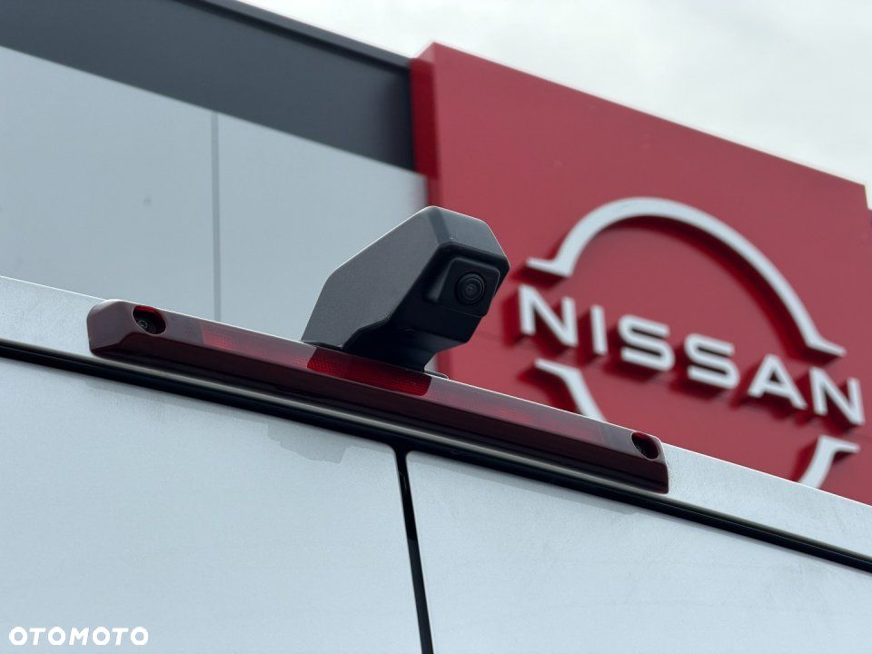 Nissan Interstar - 10