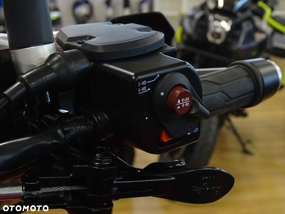 QJMOTOR SFA 1000 - 6