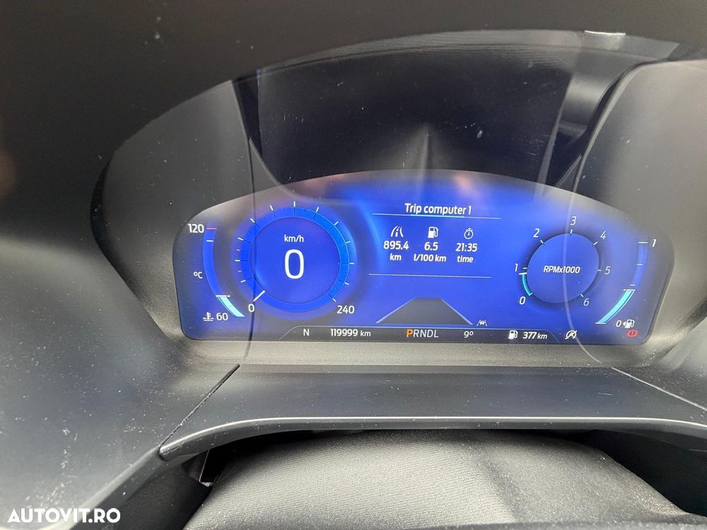 Ford Kuga 2.0 EcoBlue A8 AWD Titanium - 14