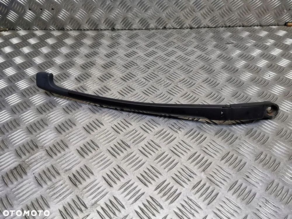 VW TOUAREG 7L 03-09R RAMIĘ WYCIERACZKI EUROPA KIEROWCY - 1